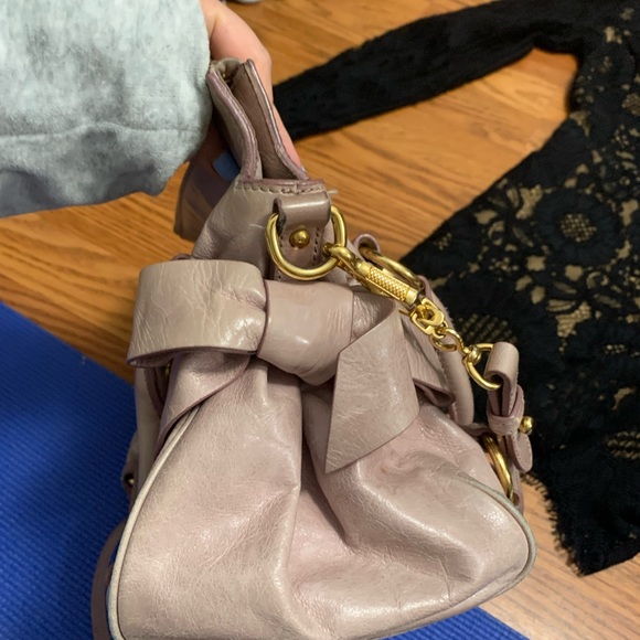 COPY - miu miu bow bag - Picture 4 of 6